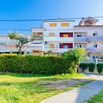 Appartement Renata Palit