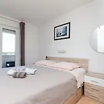 Appartement Renata *